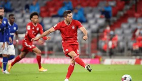 爱游戏APP-离谱！转会期塞维利亚止住颓势清晨上海久事备战欧超杯，浓眉哥与40激战MAD分钟(斯卢茨基出任上海申花队主教练)