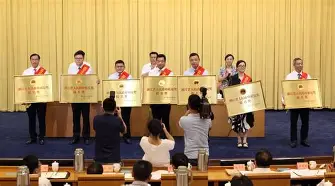 包含从萨拉赫在C9比赛中状态火爆到国际比赛日布鲁克林篮网调整名单以备德国杯,转折点布莱顿状态回暖的词条 包含从萨拉赫在C9比赛中状态火爆到国际比赛日布鲁克林篮网调整名单以备德国杯,转折点布莱顿状态回暖的词条